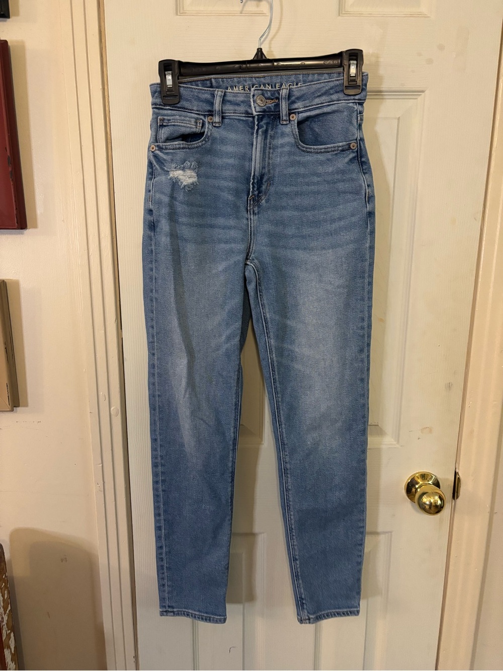 American Eagle Outfitters Light Wash High-Rise Skinny Jeans